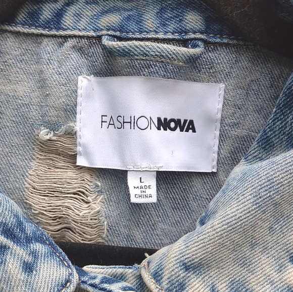 Fashion Nova All That Talk Denim Distressed Oversized Denim Jean Jacket Large - Picture 5 of 5
